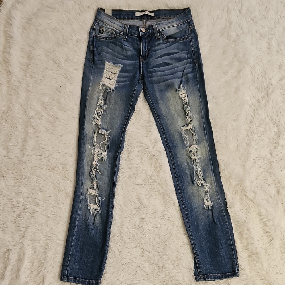 KanCan Skinny Destructed Jeans